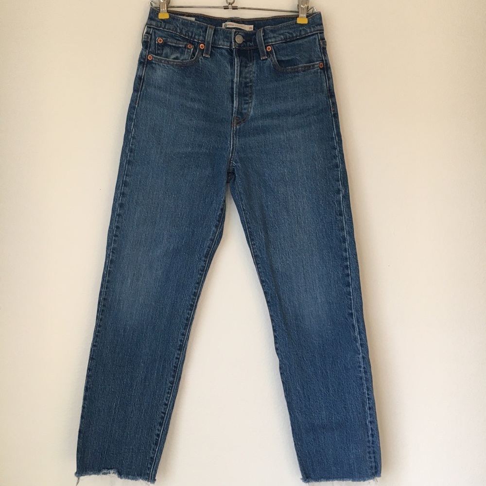 Levi Wedgie Straight Jeans